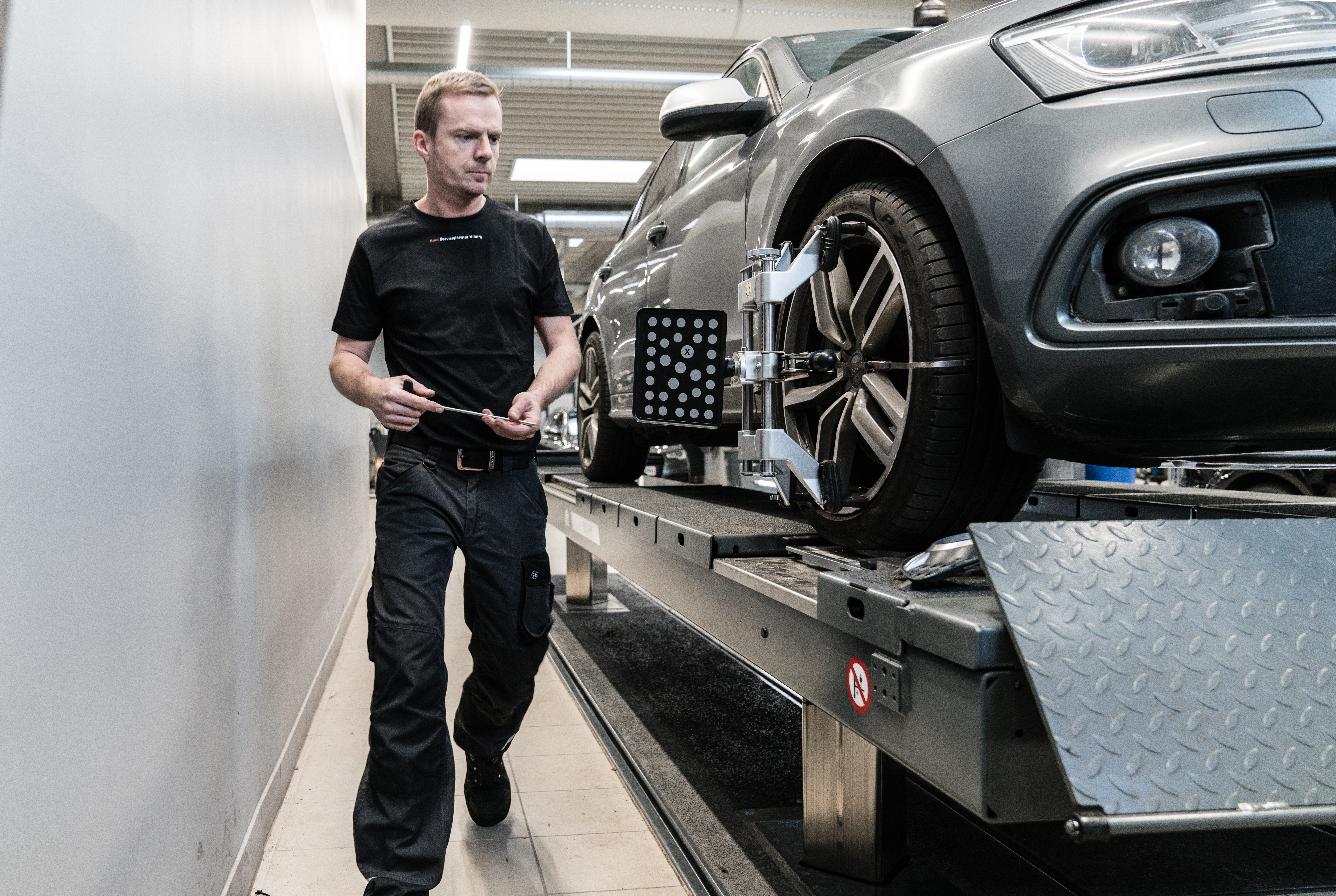 Audi tekniker; Audi Servicepartner Viborg